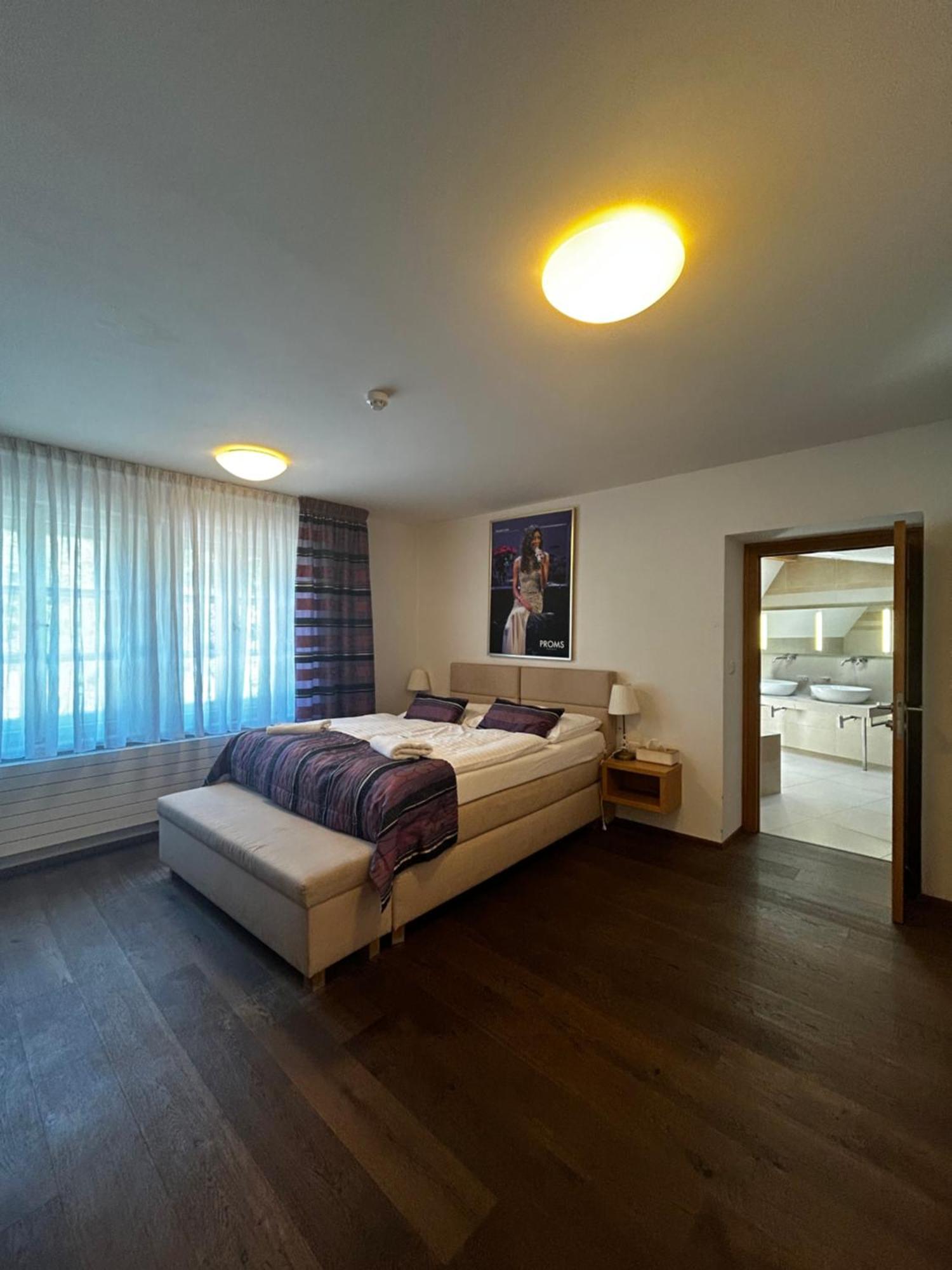 Aparthotel Tycho De Brahe Praga Esterno foto