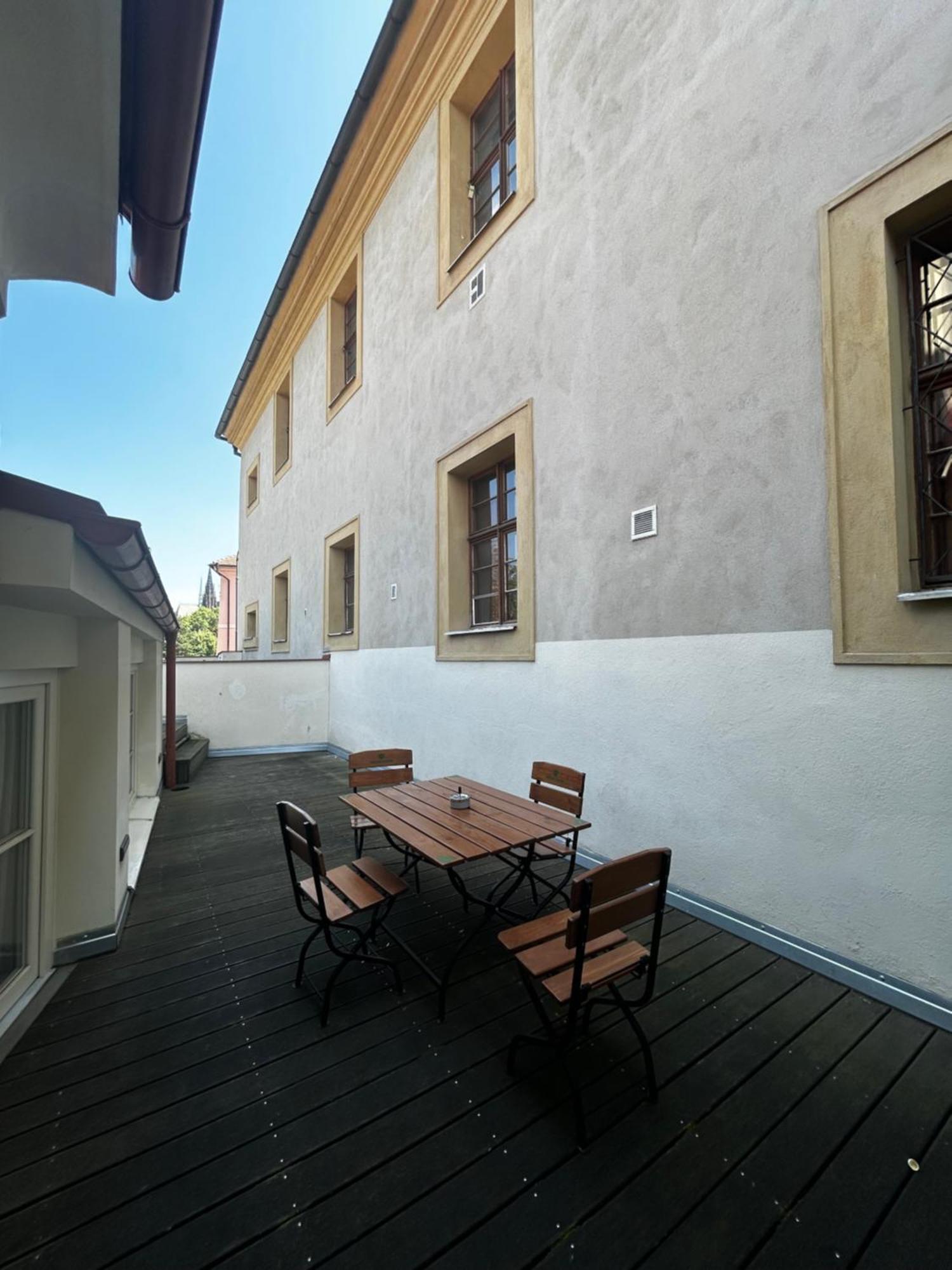 Aparthotel Tycho De Brahe Praga Esterno foto